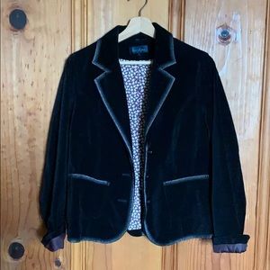 Soft velvet embroidered Boden Blazer